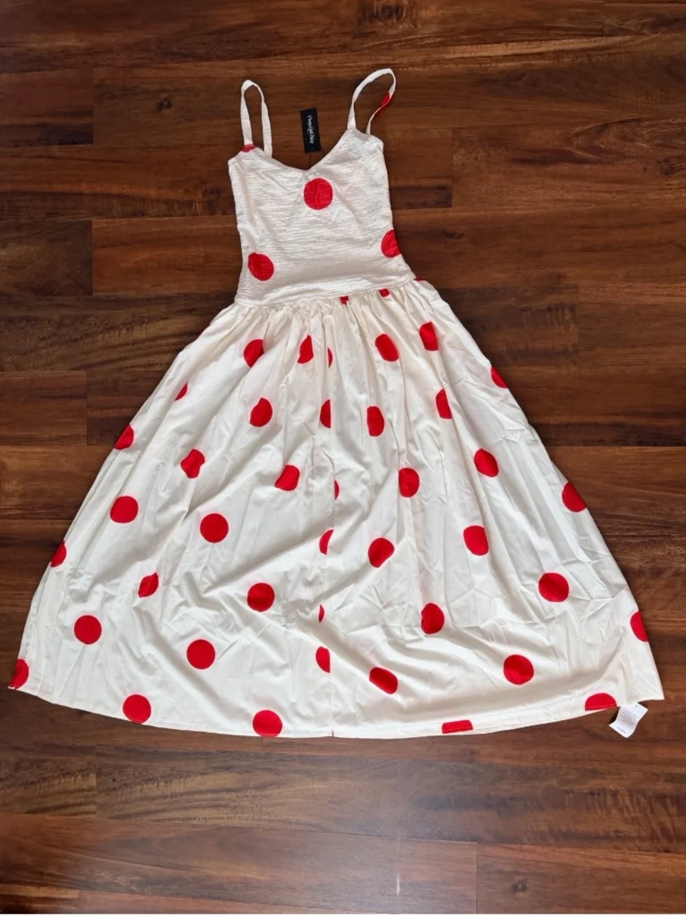 PETITE PRETTY LITTLE THING CREAM POLKA DOT SHIRRED DROP WAIST MAXI DRESS